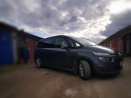 2015 Citroen C4 Picasso Grand II, серый, 779000 рублей, вид 2