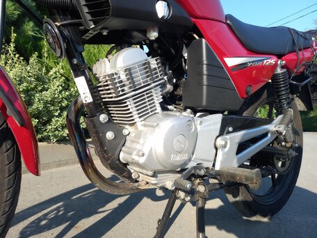2020 Yamaha YBR125, красный, 249000 рублей, вид 4
