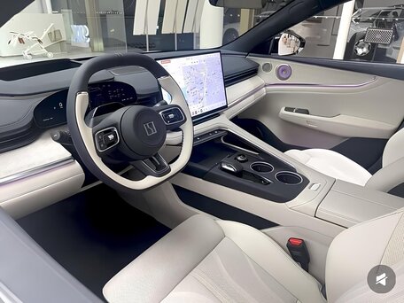 2026 Zeekr 001 103 kWh I Рестайлинг 2, фиолетовый, 11130000 рублей, вид 5