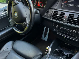 2013 BMW X6 M I (E71) Рестайлинг, синий, 1850000 рублей, вид 3