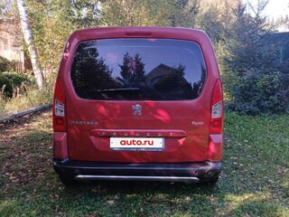 2009 Peugeot Partner II, красный, 500000 рублей, вид 3