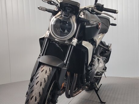 2022 Honda CB 1000R, чёрный, 1250000 рублей, вид 3