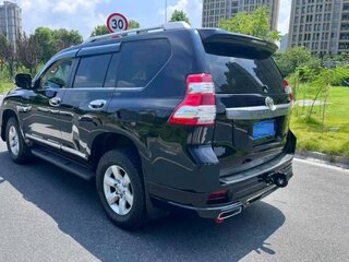 2015 Toyota Land Cruiser Prado 150 Series Рестайлинг 1, чёрный, 3500000 рублей, вид 3