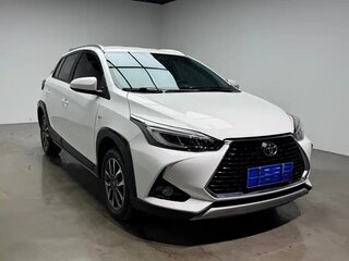 2022 Toyota Yaris L XP150 Рестайлинг, белый, 1407007 рублей, вид 3
