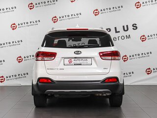 2017 Kia Sorento III Prime Рестайлинг, белый, 2799000 рублей, вид 4