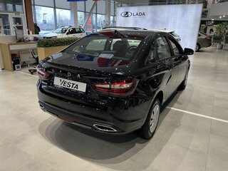 2026 Lada (ВАЗ) Vesta I Рестайлинг (NG), чёрный, 1717650 рублей, вид 5