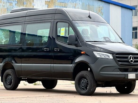 2026 Mercedes-Benz Sprinter, чёрный