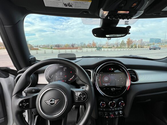 2022 Mini Hatch JCW III (F55/F56) Рестайлинг 2, серый, 4750000 рублей - вид 11