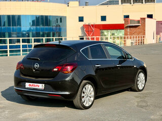 2013 Opel Astra J Рестайлинг, чёрный, 709000 рублей, вид 5