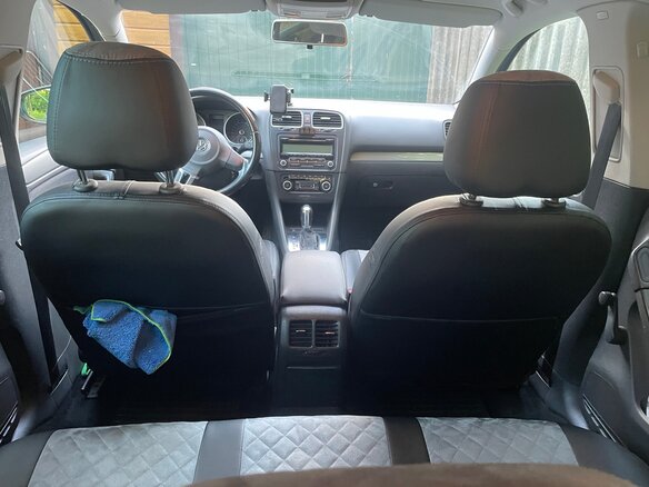 2011 Volkswagen Golf VI, серый, 750000 рублей - вид 8