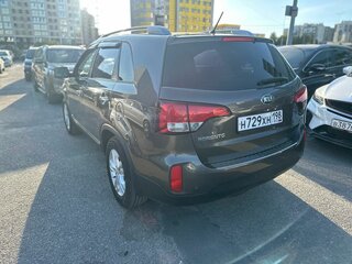 2013 Kia Sorento II Рестайлинг, бежевый, 1370000 рублей, вид 5