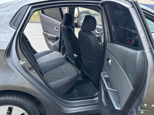 2012 Kia Rio 4-speed III, серый, 647000 рублей - вид 18