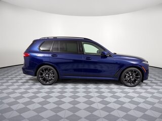 2024 BMW X7 40i I (G07) Рестайлинг, синий, 12226292 рублей, вид 4