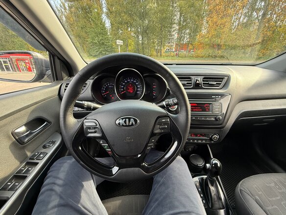 2016 Kia Rio III Рестайлинг, серый - вид 11