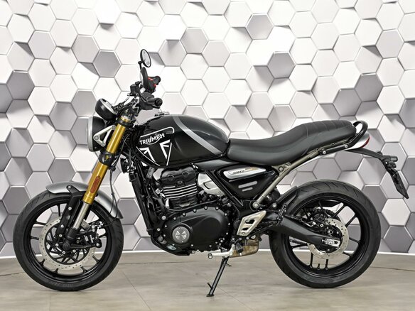 2022 Triumph Speed 400, чёрный, 695000 рублей - вид 3
