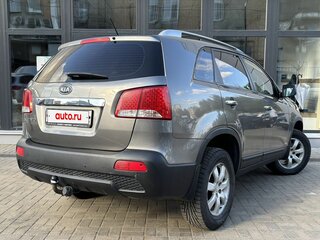 2009 Kia Sorento II, серый, 1270000 рублей, вид 4