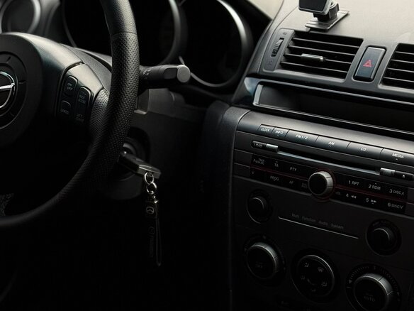 2006 Mazda 3 I (BK) Рестайлинг, красный, 550000 рублей - вид 22