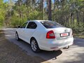 2013 Skoda Octavia II (A5) Рестайлинг, белый, 650000 рублей - вид 5
