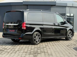 2022 Mercedes-Benz V-Класс Compact 300 d компактный III (W447) Рестайлинг, чёрный, 7500000 рублей, вид 4