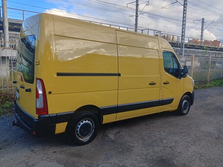 2021 Renault Master, жёлтый, 1820000 рублей, вид 3