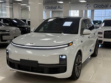 2025 Li Auto (Lixiang) L9 52.3 kWh I Рестайлинг, белый, 9100000 рублей, вид 2