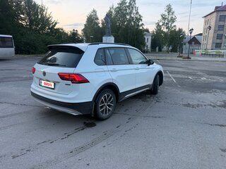 2019 Volkswagen Tiguan II, белый, 2550000 рублей, вид 5