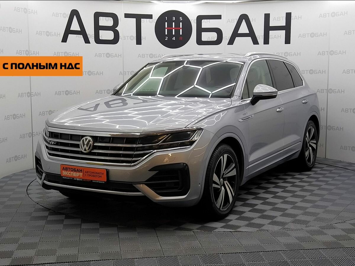 Открыть фотографии: Volkswagen Touareg III