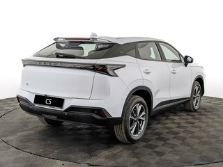 2026 Omoda C5 II, белый, 2402000 рублей, вид 2