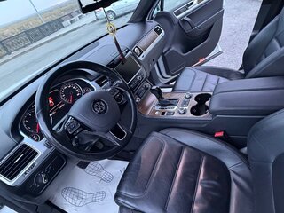2015 Volkswagen Touareg II Рестайлинг, белый, 2999999 рублей, вид 4
