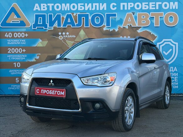 2011 Mitsubishi ASX I, серебристый, 845000 рублей