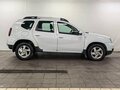 2017 Renault Duster I Рестайлинг, белый, 940000 рублей - вид 2
