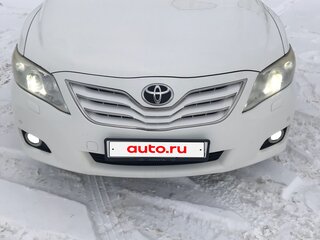 2010 Toyota Camry VI (XV40) Рестайлинг, белый, 1200000 рублей, вид 1