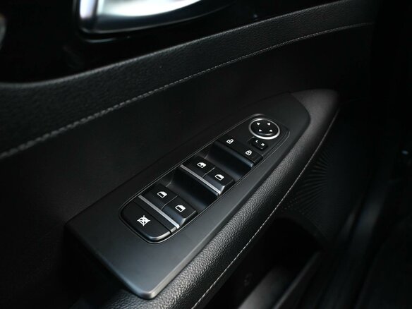 2019 Kia Cerato IV, красный, 1684000 рублей - вид 19