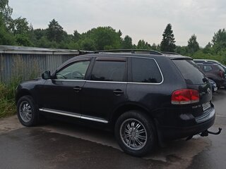 2004 Volkswagen Touareg I, чёрный, 750000 рублей, вид 3