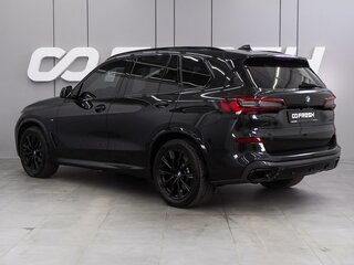 2021 BMW X5 30d IV (G05/G18), чёрный, 7749000 рублей, вид 2