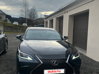 2020 Lexus ES 250 VII, чёрный, 3500000 рублей, вид 2