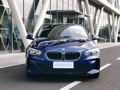2022 BMW 1 серии 120i III (F52) Рестайлинг, синий, 1350000 рублей, вид 1