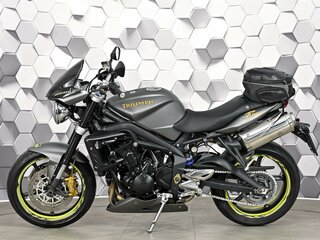 2010 Triumph Street Triple, серый, 455000 рублей, вид 4