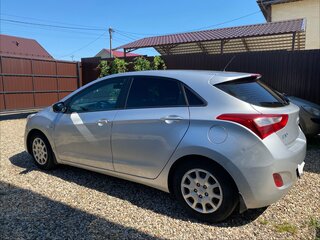 2014 Hyundai i30 II, серебристый, 850000 рублей, вид 4