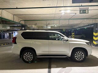 2019 Toyota Land Cruiser Prado 150 Series Рестайлинг 2, белый, 6150000 рублей, вид 4