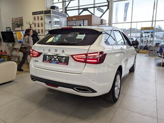 2026 Lada (ВАЗ) Vesta SW I Рестайлинг (NG), белый, 1945900 рублей, вид 4