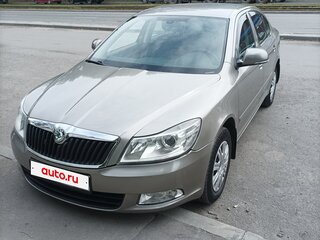 2010 Skoda Octavia II (A5) Рестайлинг, серый, 600000 рублей, вид 2