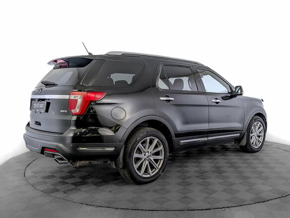 2018 Ford Explorer V Рестайлинг 2, чёрный, 2475000 рублей - вид 4