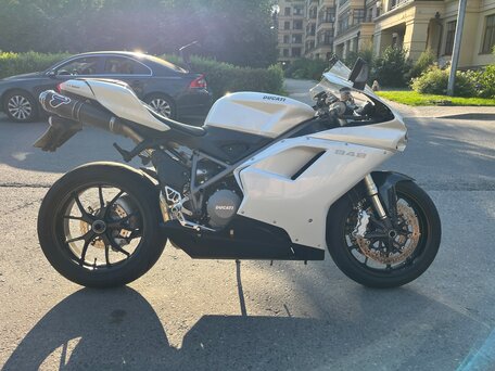 2009 Ducati 848, белый, 725000 рублей, вид 2