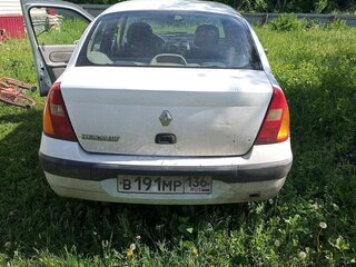 2002 Renault Symbol I Рестайлинг, белый, 230000 рублей, вид 2