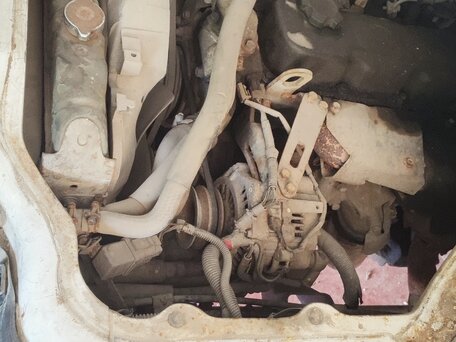1996 Nissan Atlas, белый, 480000 рублей, вид 3