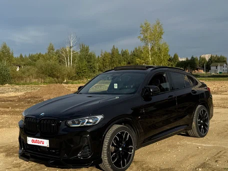 2022 BMW X4 M40i II (G02) Рестайлинг, чёрный, 6620000 рублей, вид 3