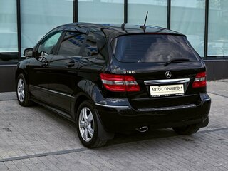 2011 Mercedes-Benz B-Класс 180 I (W245) Рестайлинг, чёрный, 710000 рублей, вид 3