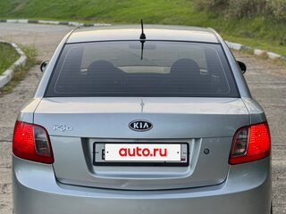 2011 Kia Rio II Рестайлинг, серебристый, 590000 рублей, вид 3