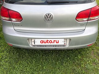 2011 Volkswagen Golf VI, серебристый, 700000 рублей, вид 3